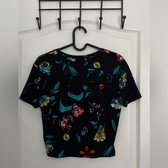 Zara flower crop top - Picture 3 of 3